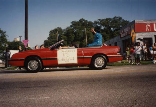 Download the full-sized image of Houston Gay Pride parade